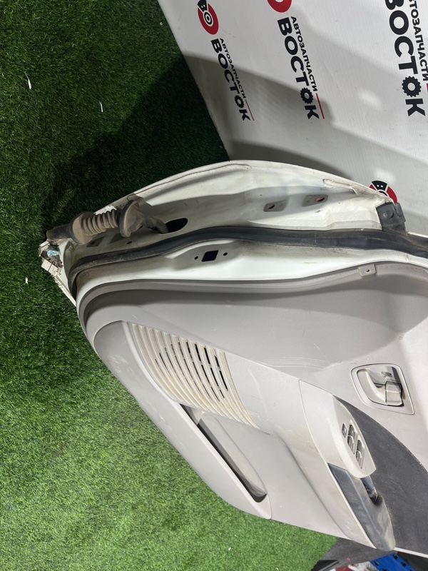 Дверь, 9000 рублей, Пешки