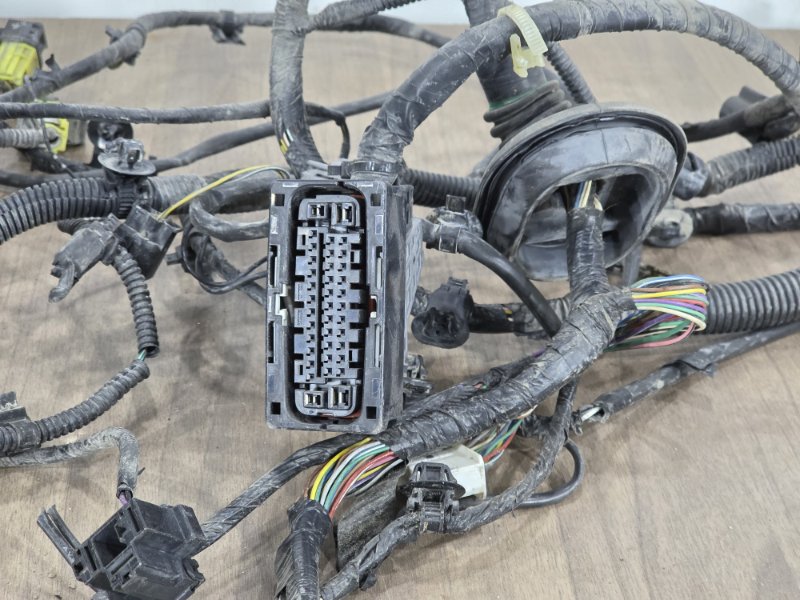 Блок предохранителей под капот, 5000 рублей, Пешки