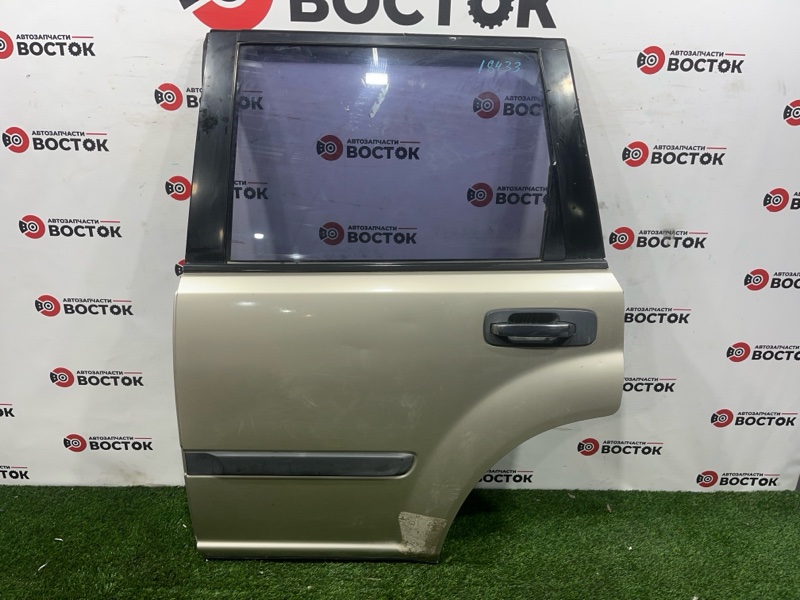 Дверь, 5000 рублей, Пешки