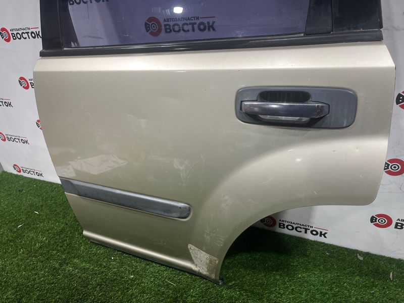 Дверь, 5000 рублей, Пешки