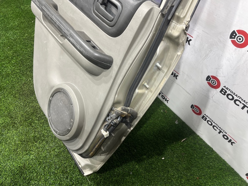 Дверь, 5000 рублей, Пешки