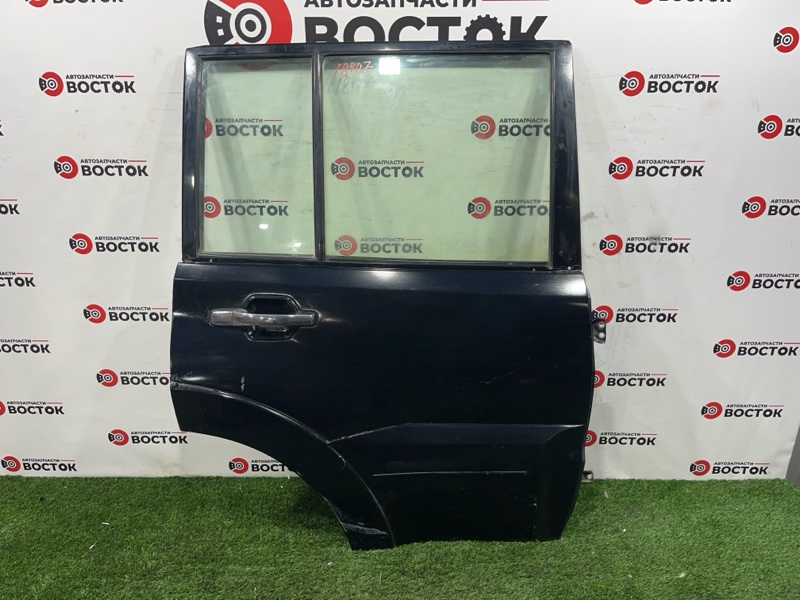 Дверь, 10000 рублей, Пешки