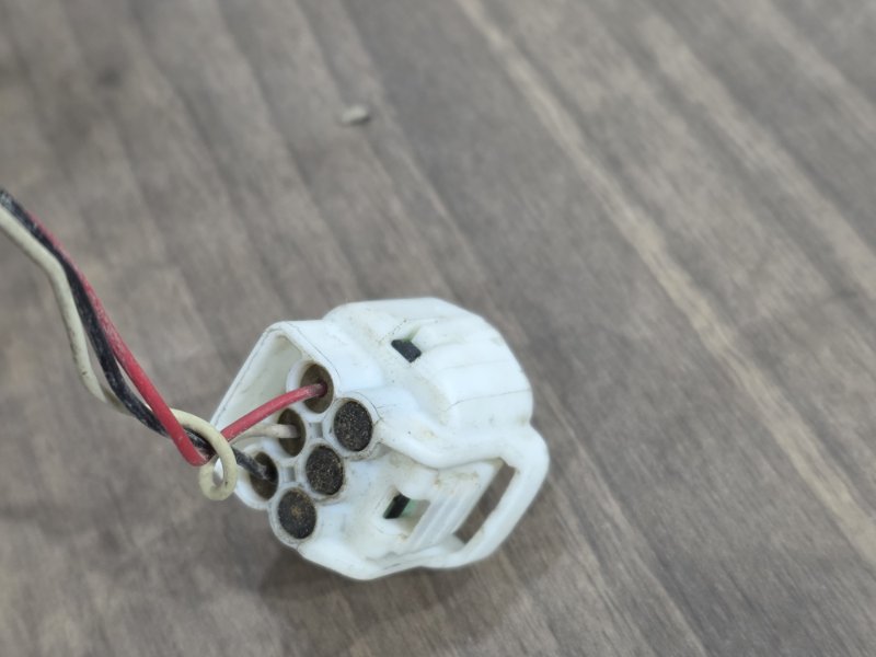 Зеркало боковое, 10000 рублей, Пешки