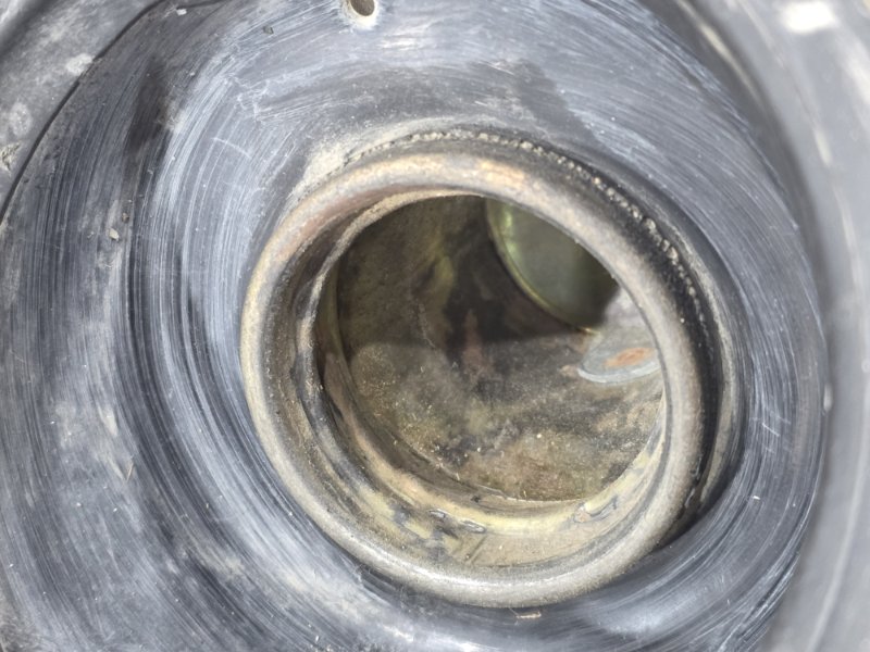 Горловина топливного бака, 5500 рублей, Пешки