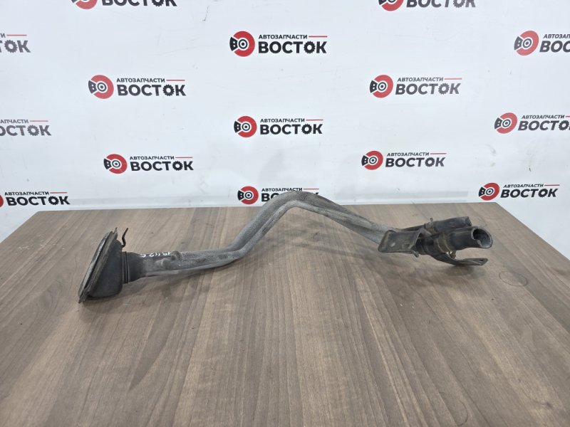 Горловина топливного бака, 5500 рублей, Пешки