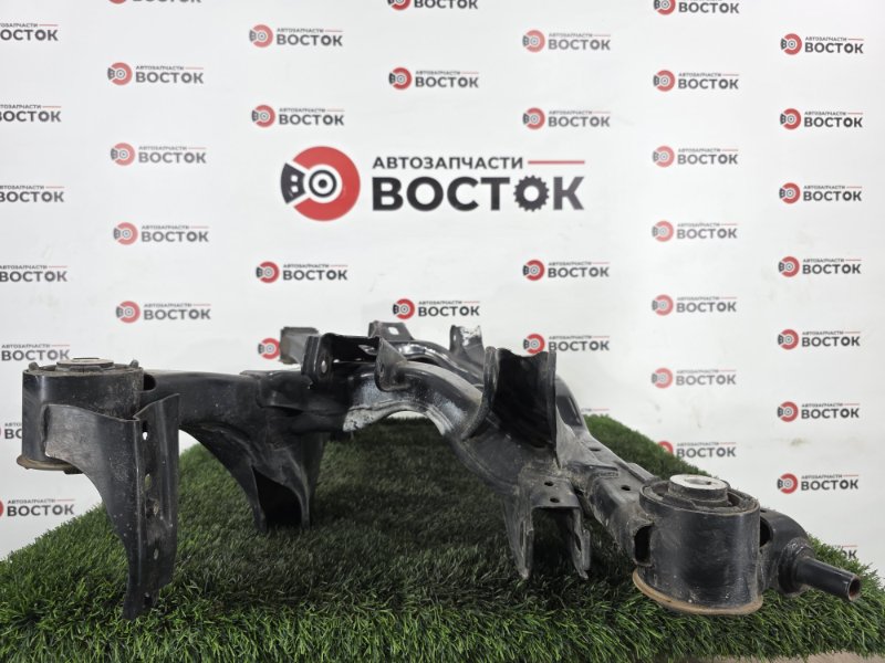 Подрамник, 10000 рублей, Пешки