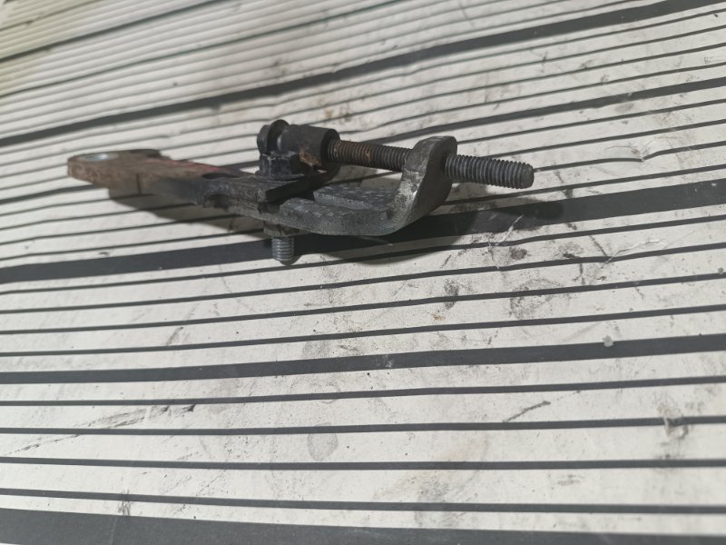 Натяжитель ремня генератора, 1000 рублей, Пешки