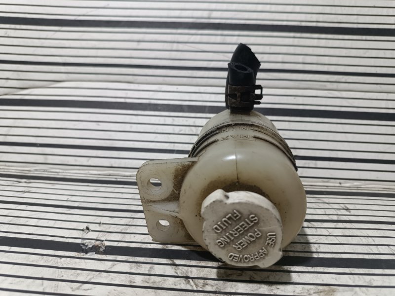 Бачок гидроусилителя руля, 500 рублей, Пешки