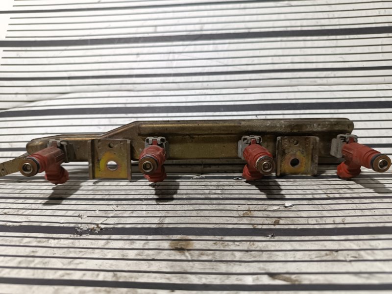 Форсунка топливная, 2000 рублей, Пешки