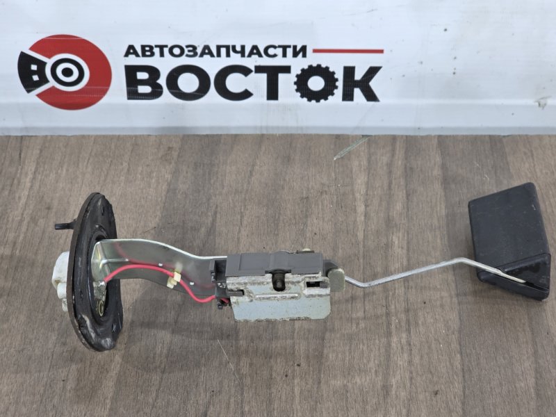 Датчик уровня топлива, 2000 рублей, Пешки