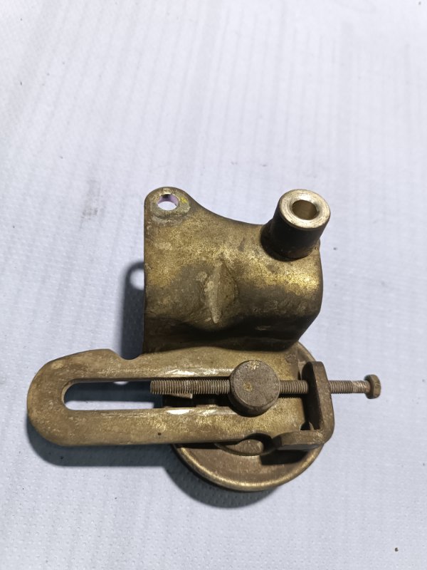 Натяжитель ремня кондиционера, 1200 рублей, Пешки