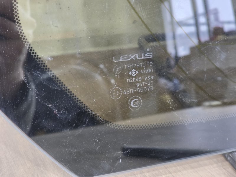 Стекло заднее, 14000 рублей, Пешки