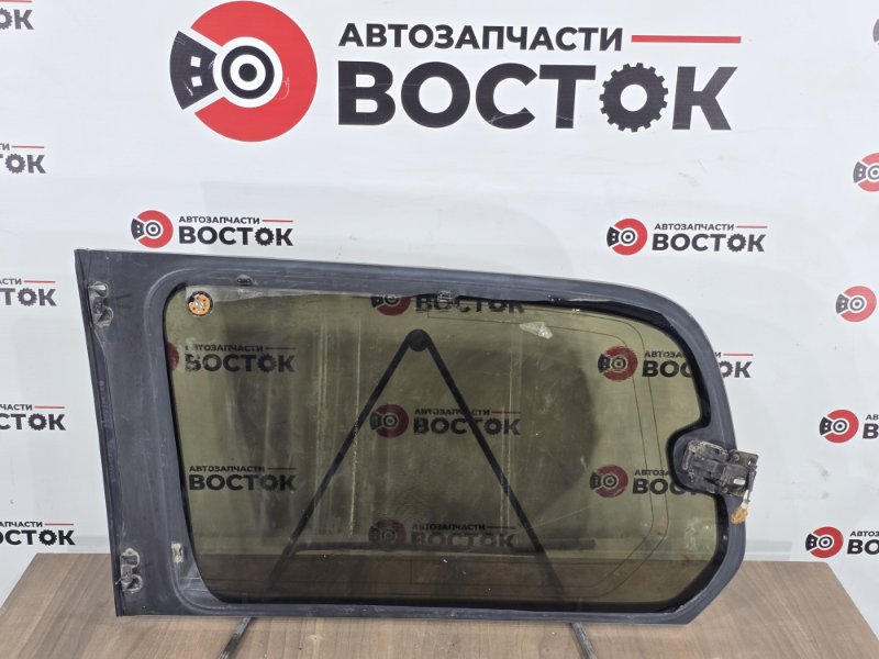 Стекло заднее, 14000 рублей, Пешки