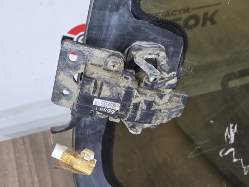 Стекло заднее, 14000 рублей, Пешки