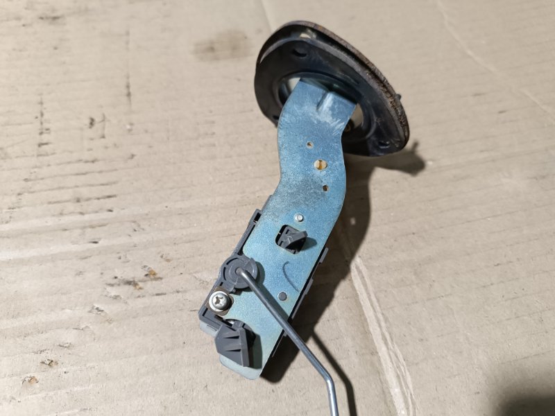 Датчик уровня топлива, 2000 рублей, Пешки