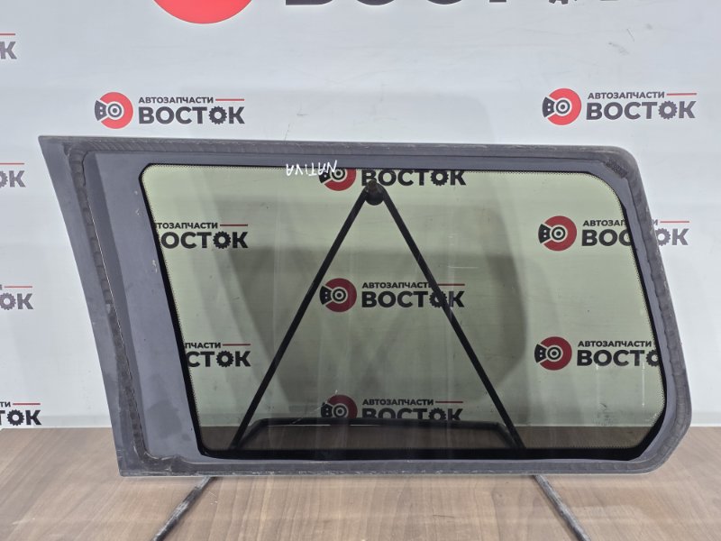 Стекло заднее, 7000 рублей, Пешки