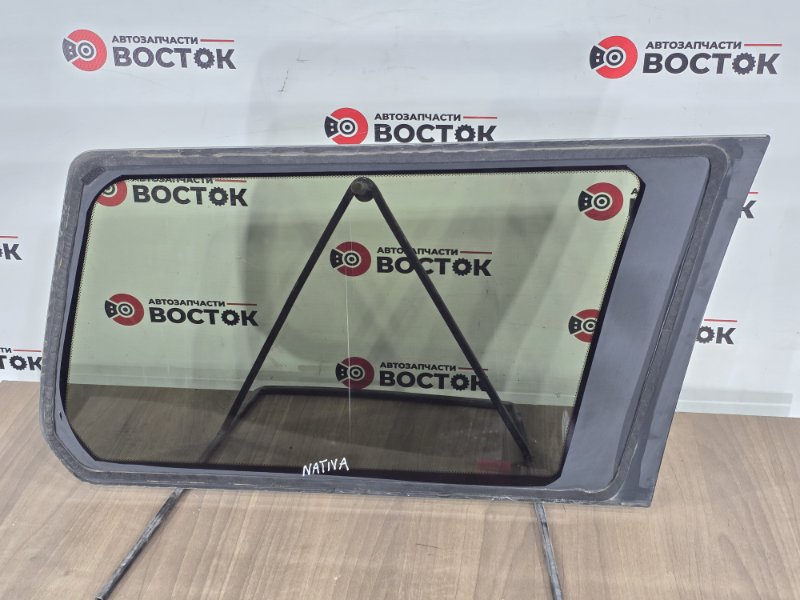 Стекло заднее, 7000 рублей, Пешки