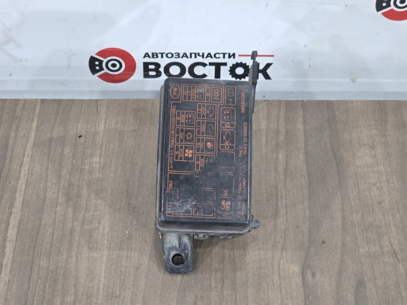 Блок предохранителей под капот, 1500 рублей, Пешки