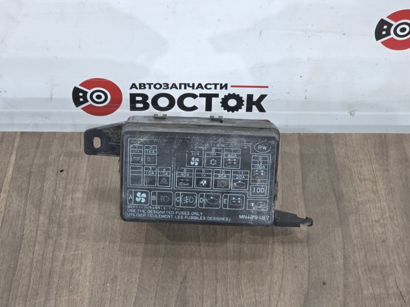 Блок предохранителей под капот, 1500 рублей, Пешки