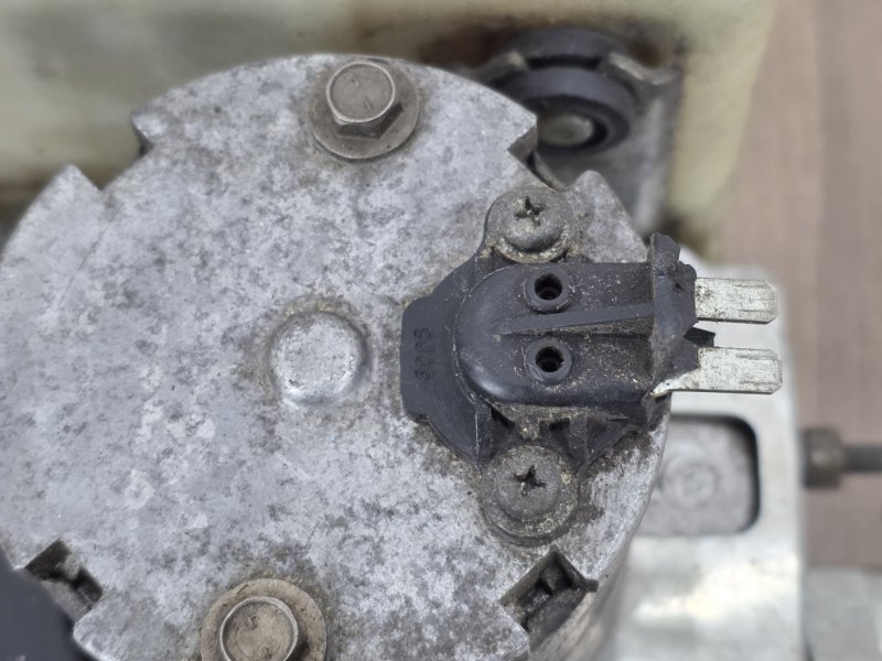 Насос гидроподвески, 25000 рублей, Пешки