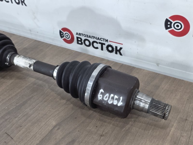 Привод, 8000 рублей, Пешки