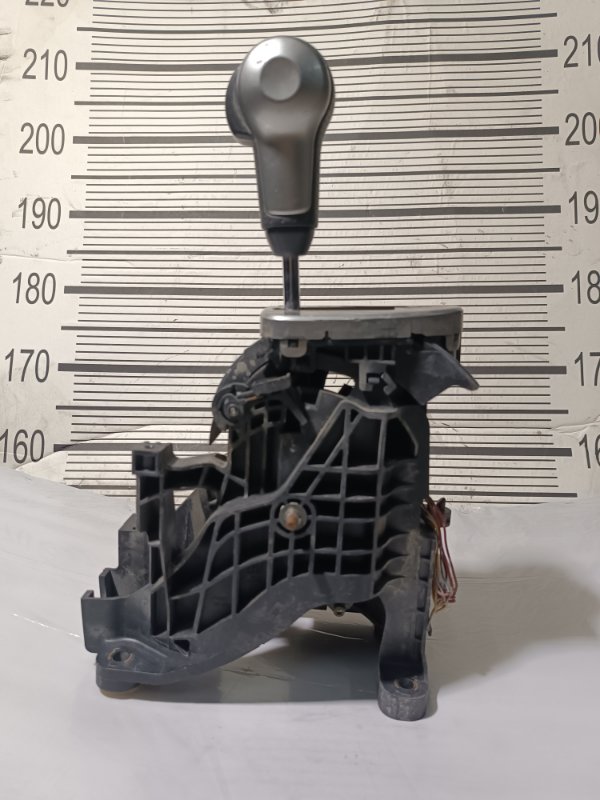 Селектор АКПП, 2000 рублей, Пешки