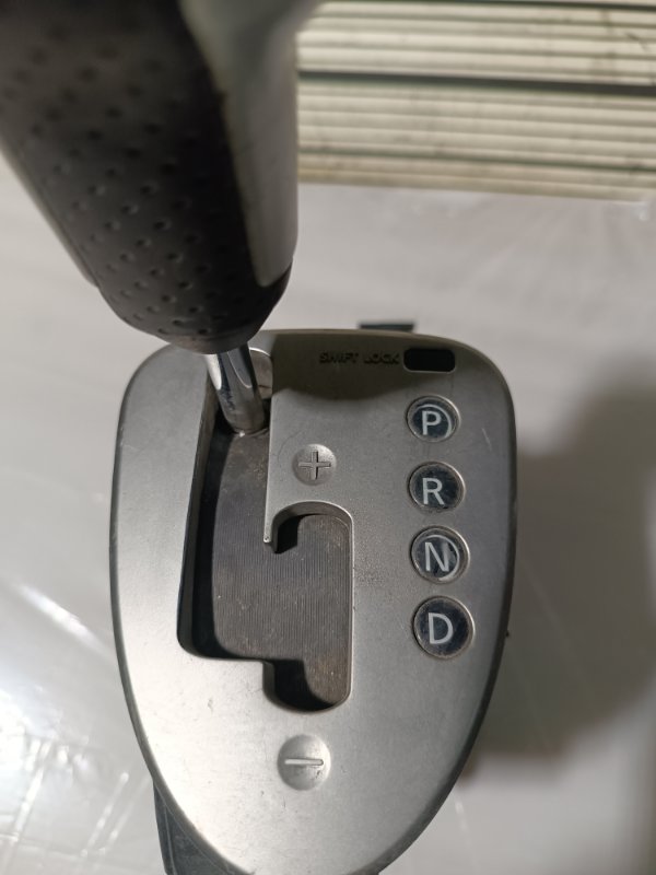 Селектор АКПП, 2000 рублей, Пешки