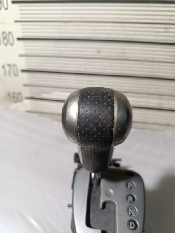 Селектор АКПП, 2000 рублей, Пешки