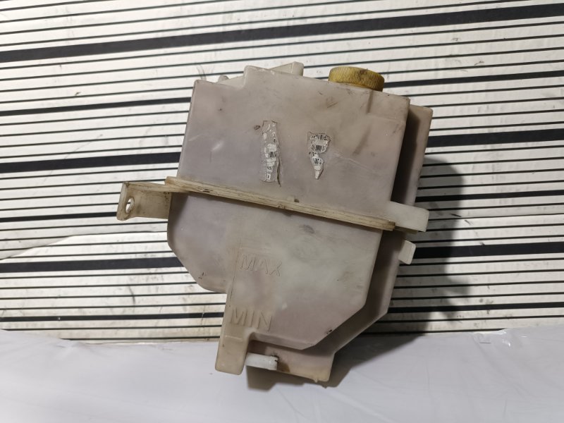 Бачок расширительный, 500 рублей, Пешки