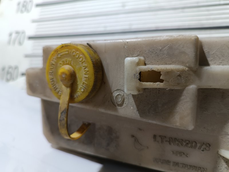 Бачок расширительный, 500 рублей, Пешки