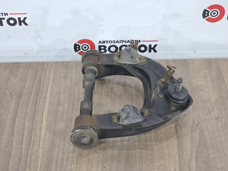 Рычаг верхний, 2500 рублей, Пешки