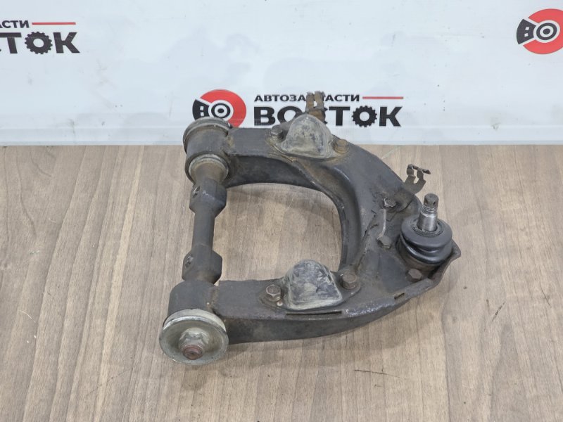 Рычаг верхний, 2500 рублей, Пешки