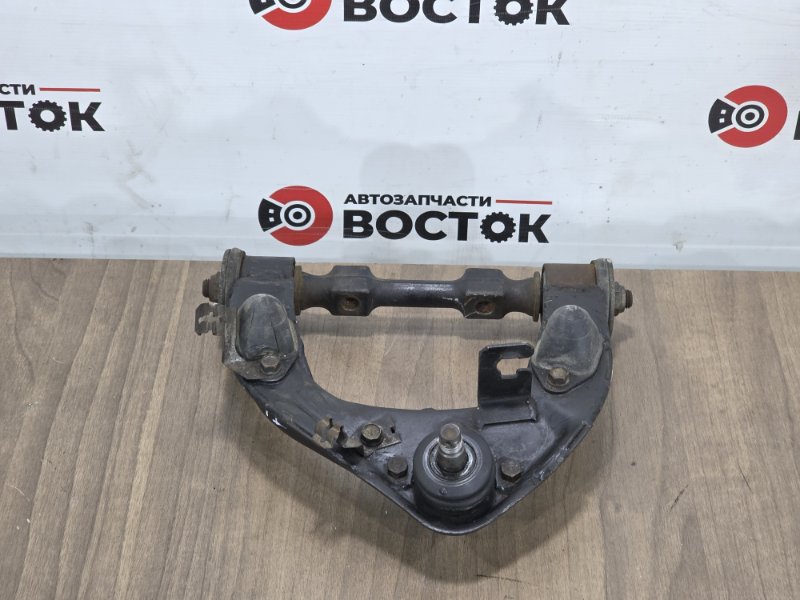 Рычаг верхний, 2500 рублей, Пешки