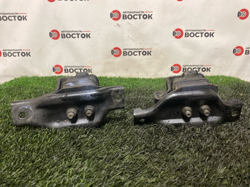 Подушка двигателя, 2000 рублей, Пешки