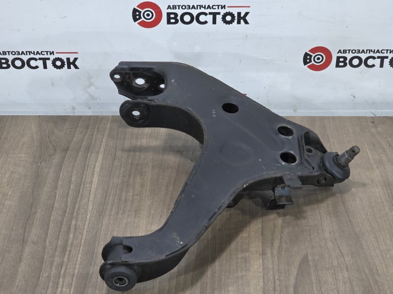 Рычаг нижний, 3000 рублей, Пешки