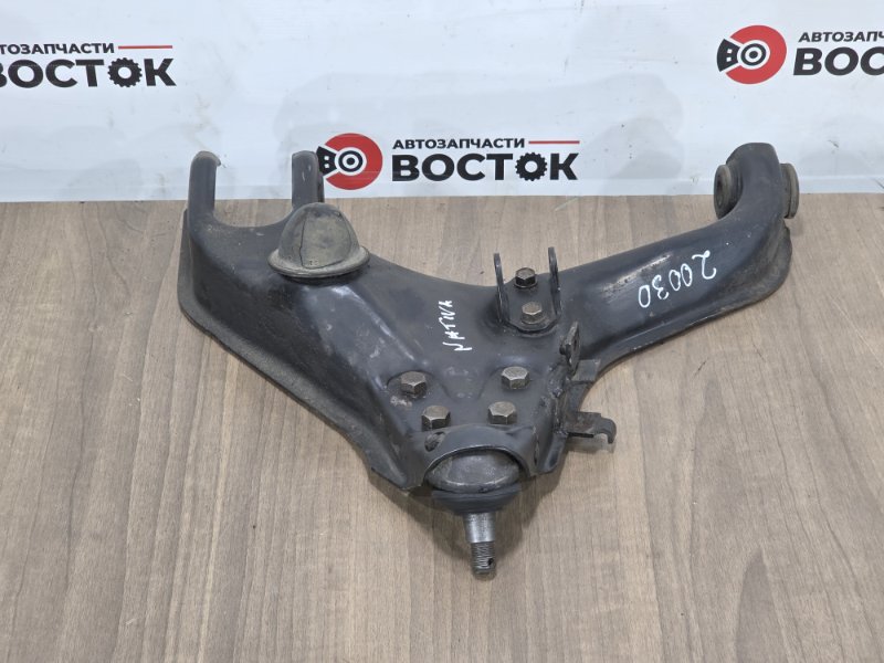 Рычаг нижний, 3000 рублей, Пешки