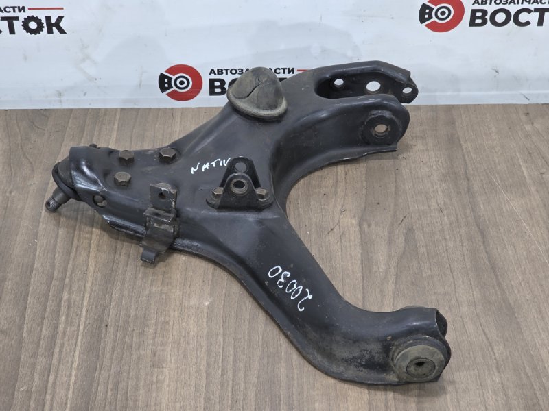 Рычаг нижний, 3000 рублей, Пешки