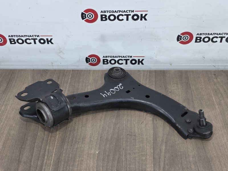 Рычаг нижний, 2500 рублей, Пешки