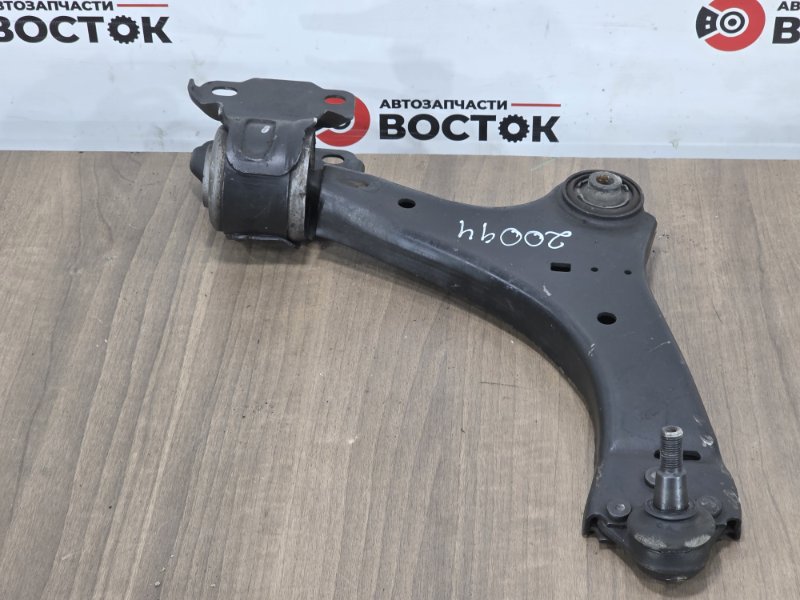 Рычаг нижний, 2500 рублей, Пешки