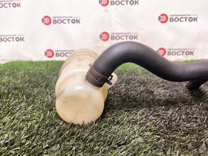 Бачок гидроусилителя руля, 1000 рублей, Пешки