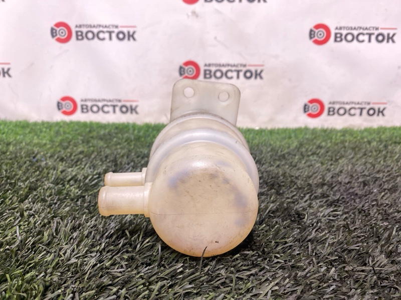 Бачок гидроусилителя руля, 1000 рублей, Пешки