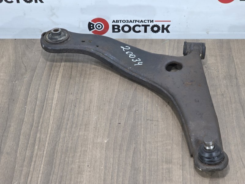 Рычаг нижний, 2500 рублей, Пешки