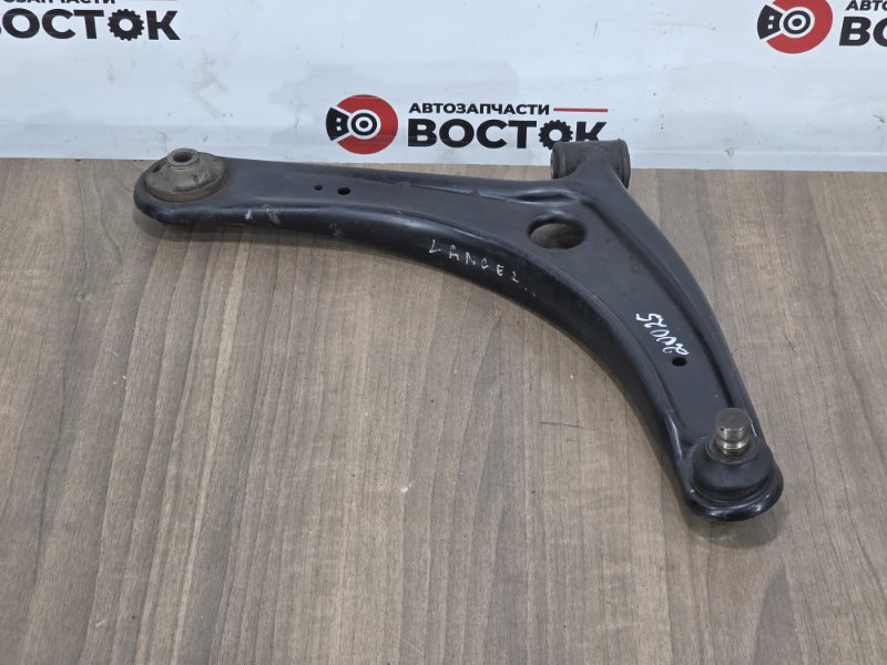 Рычаг нижний, 2000 рублей, Пешки