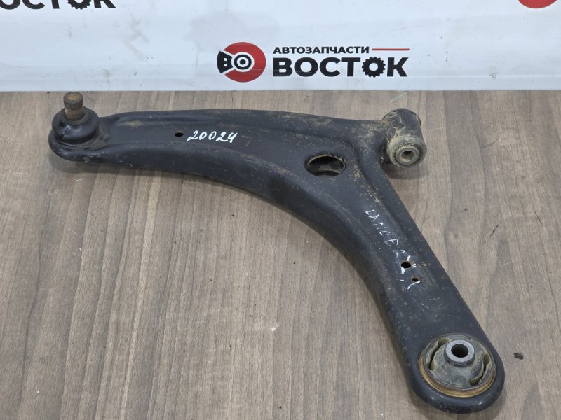 Рычаг нижний, 2000 рублей, Пешки