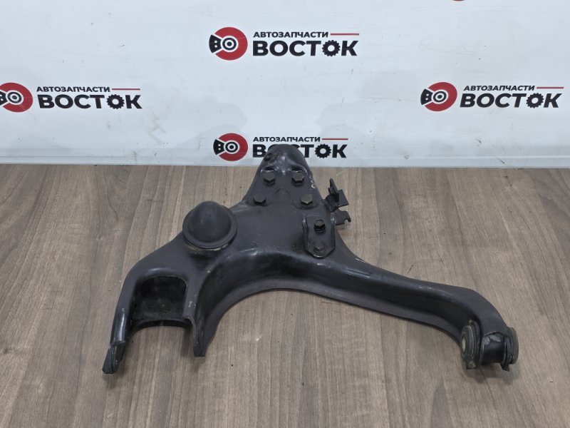 Рычаг нижний, 3000 рублей, Пешки