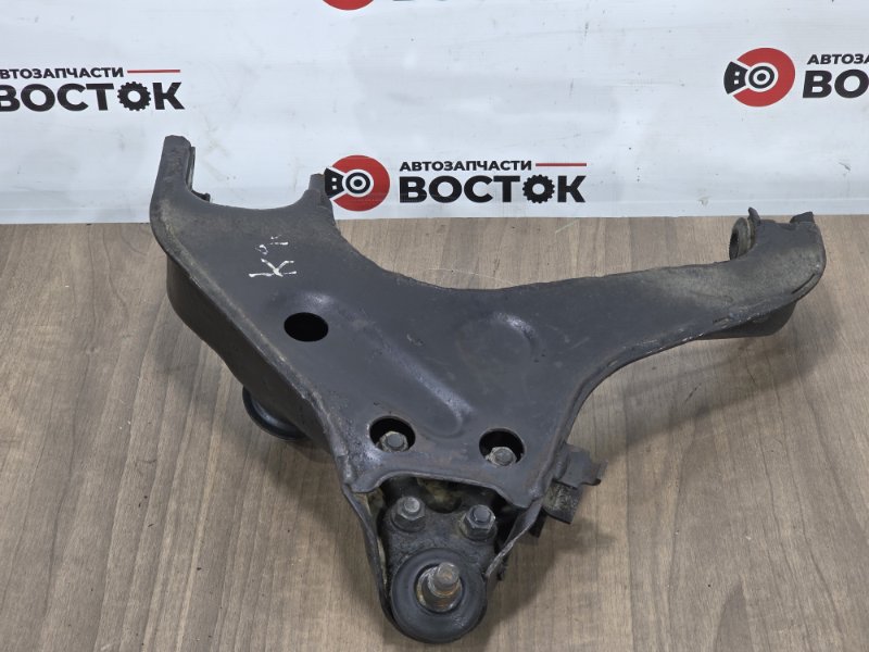 Рычаг нижний, 3000 рублей, Пешки