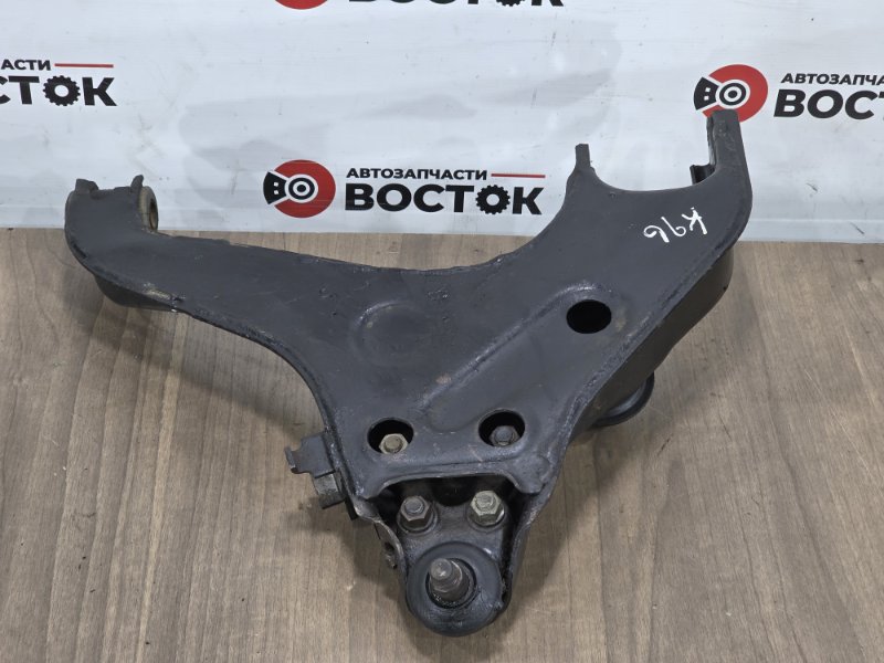 Рычаг нижний, 3000 рублей, Пешки