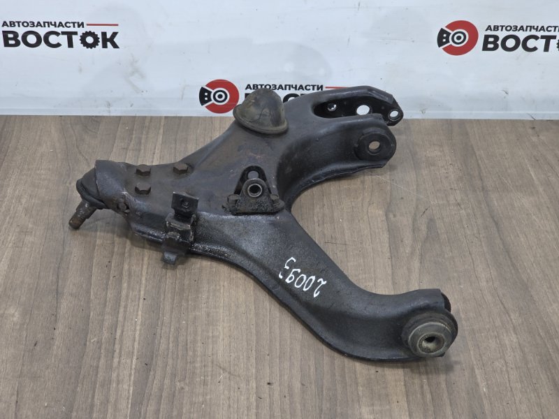 Рычаг нижний, 3000 рублей, Пешки