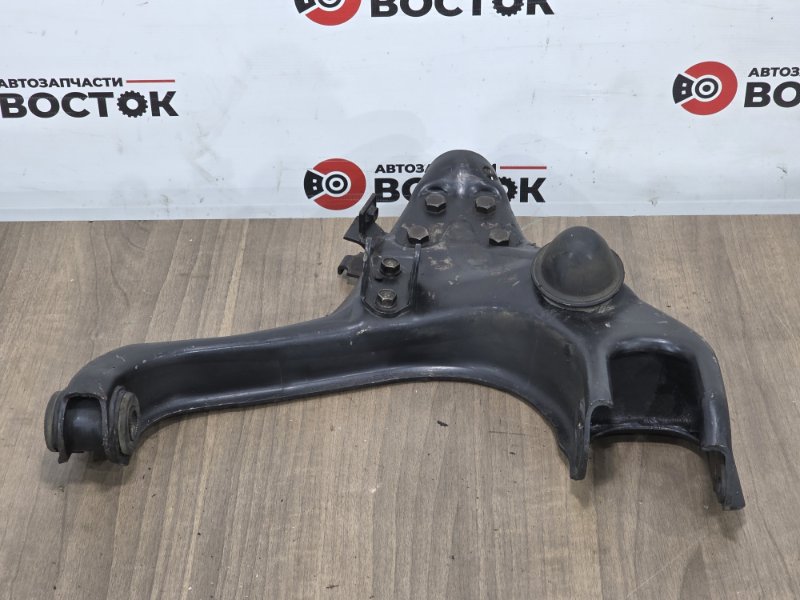 Рычаг нижний, 3000 рублей, Пешки