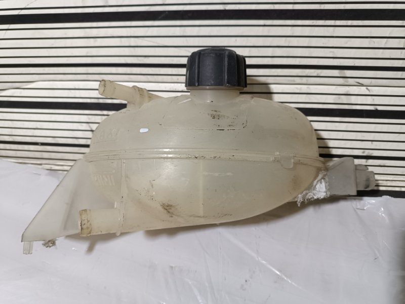 Бачок расширительный, 2000 рублей, Пешки